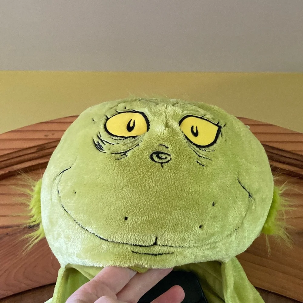 The Grinch green plush hooded towel
